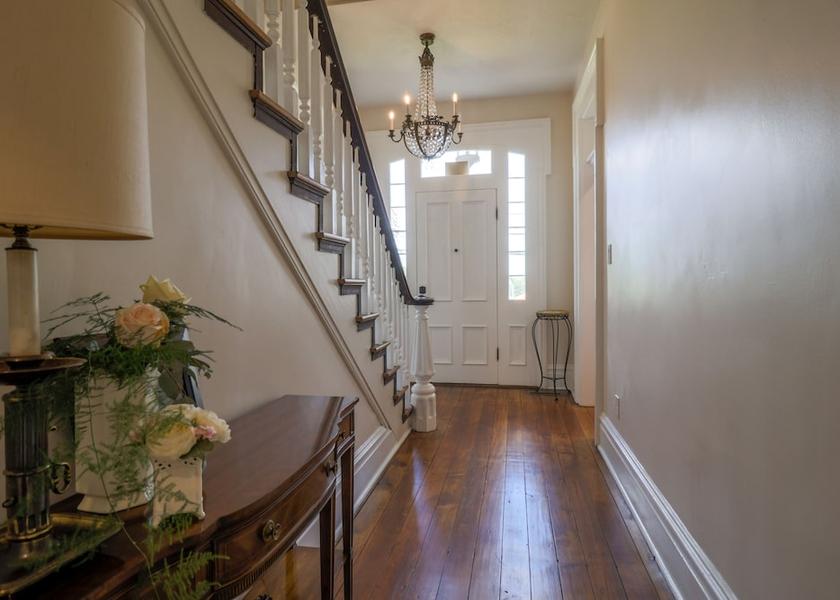 North Carolina Hickory Interior Entrance