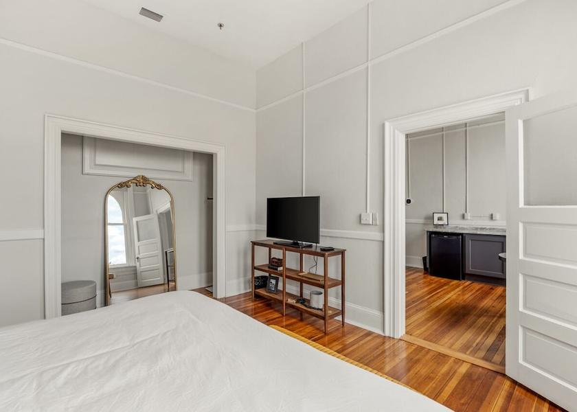 Georgia Valdosta Living Area