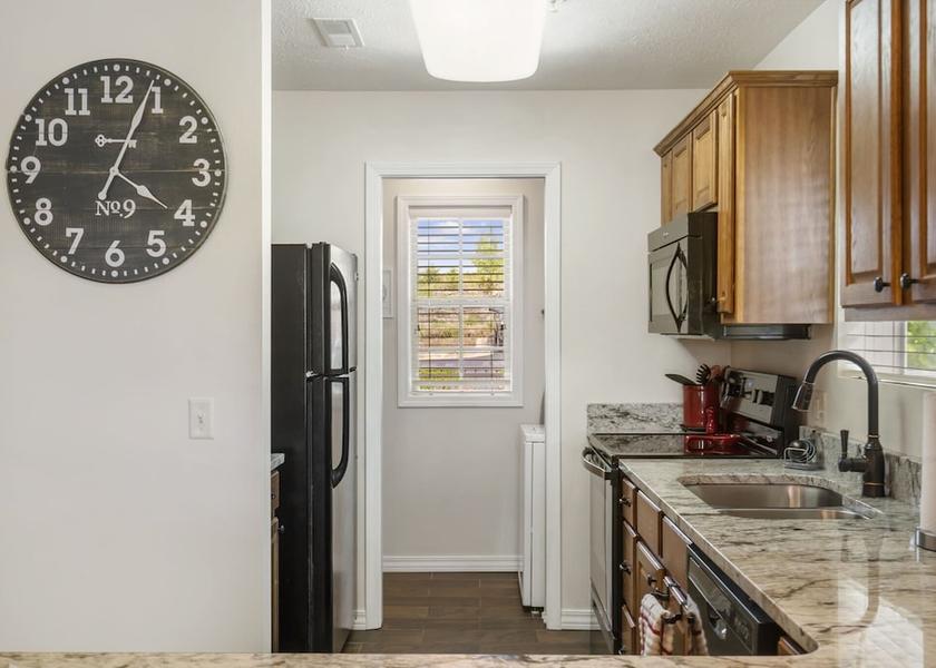 Missouri Branson West Kitchen