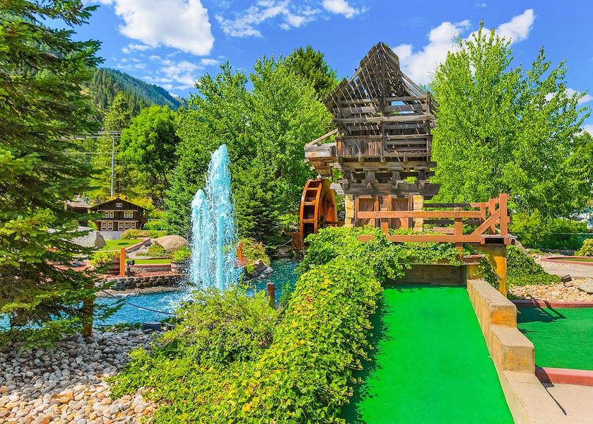 Washington Leavenworth Mini-Golf
