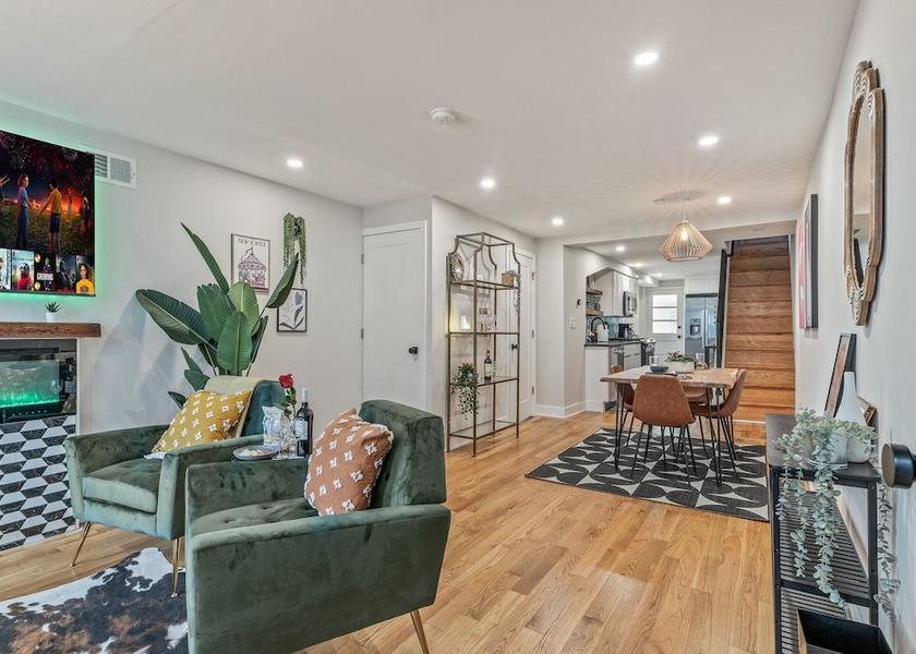 Pennsylvania Philadelphia Living Area