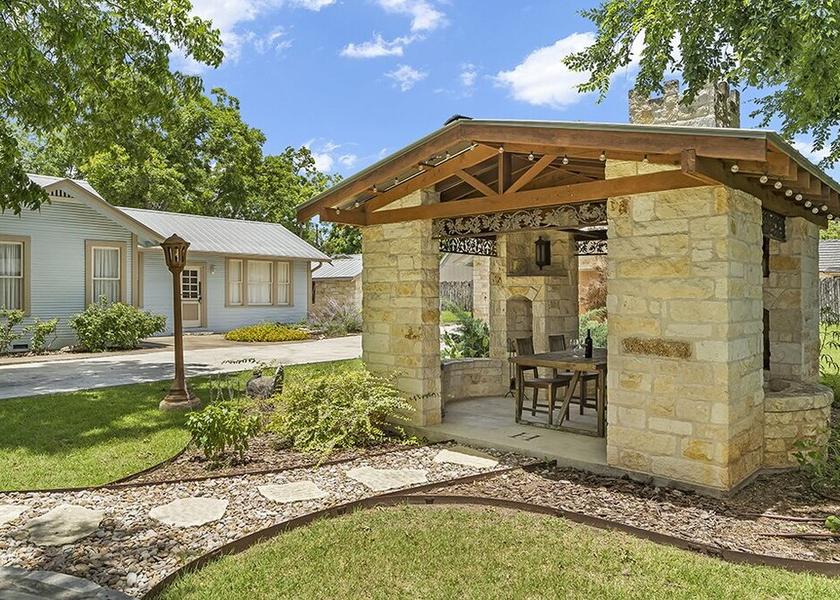 Virginia Fredericksburg Property Grounds