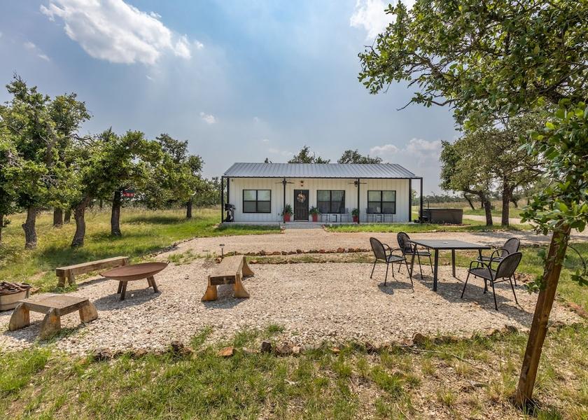 Kansas Harper Property Grounds