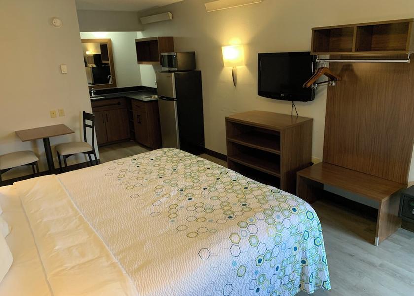 Connecticut New London Room