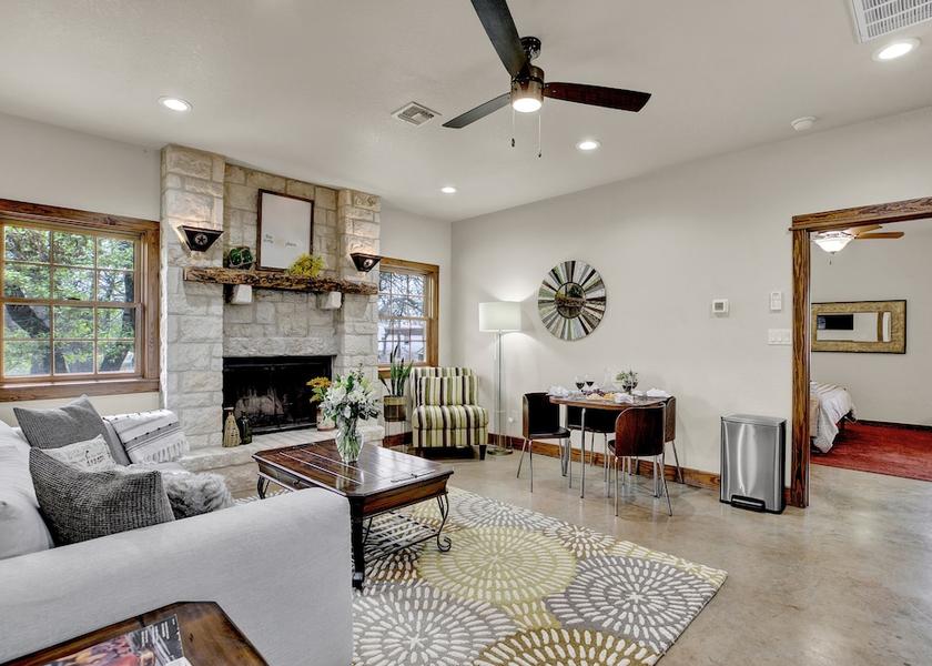 Virginia Fredericksburg Living Area