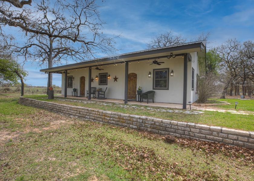 Virginia Fredericksburg Exterior Detail