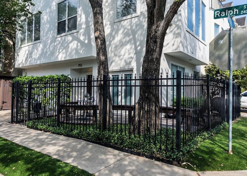 Texas Houston Exterior Detail