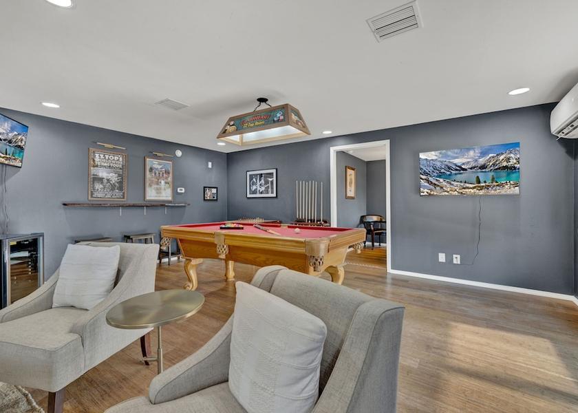 Virginia Fredericksburg Interior Entrance