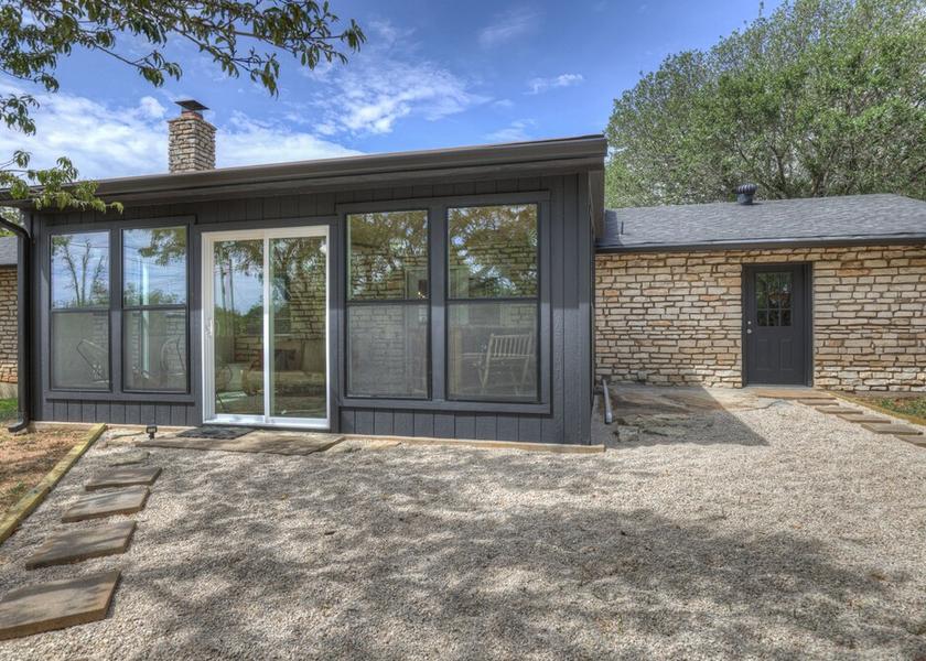 Virginia Fredericksburg Exterior Detail