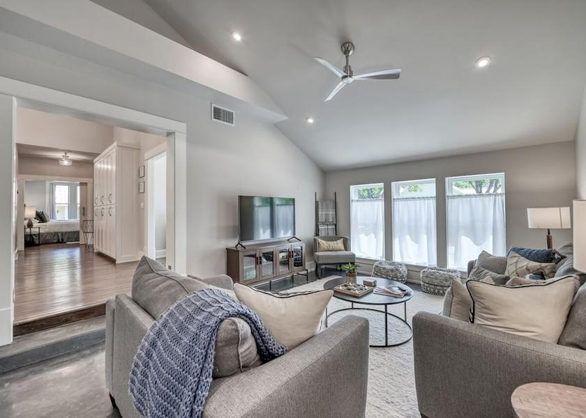 Virginia Fredericksburg Living Area