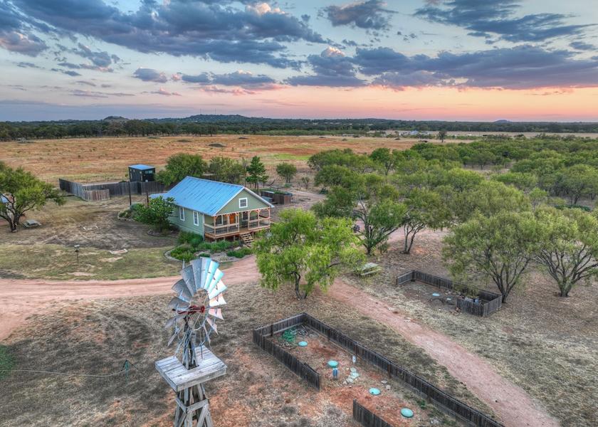 Virginia Fredericksburg Property Grounds