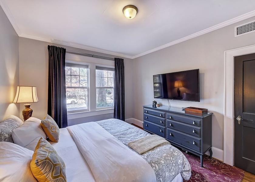 Michigan Charlotte Room