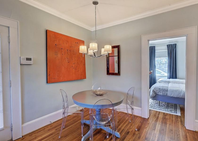 Michigan Charlotte In-Room Dining