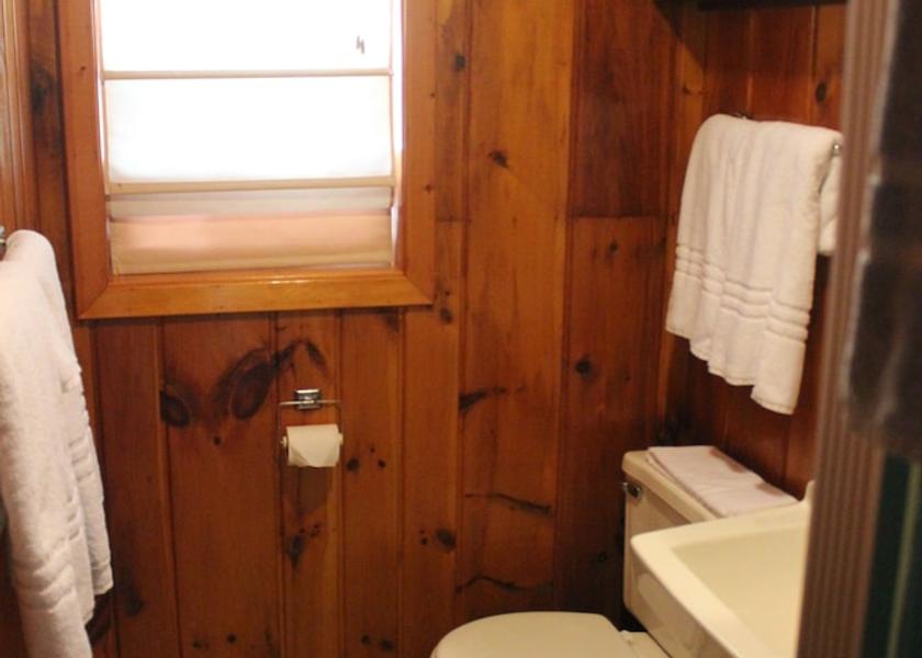 Minnesota Baudette Bathroom