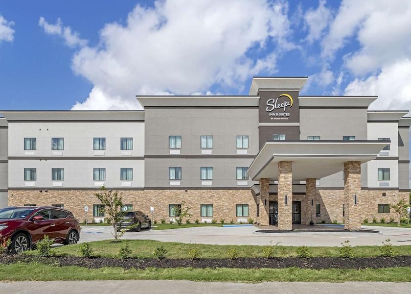 New York Liberty Exterior Detail