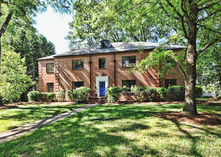 Michigan Charlotte Exterior Detail