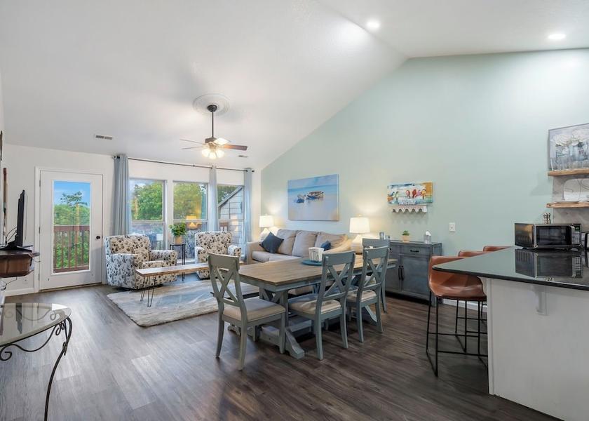 Missouri Branson West Interior Entrance