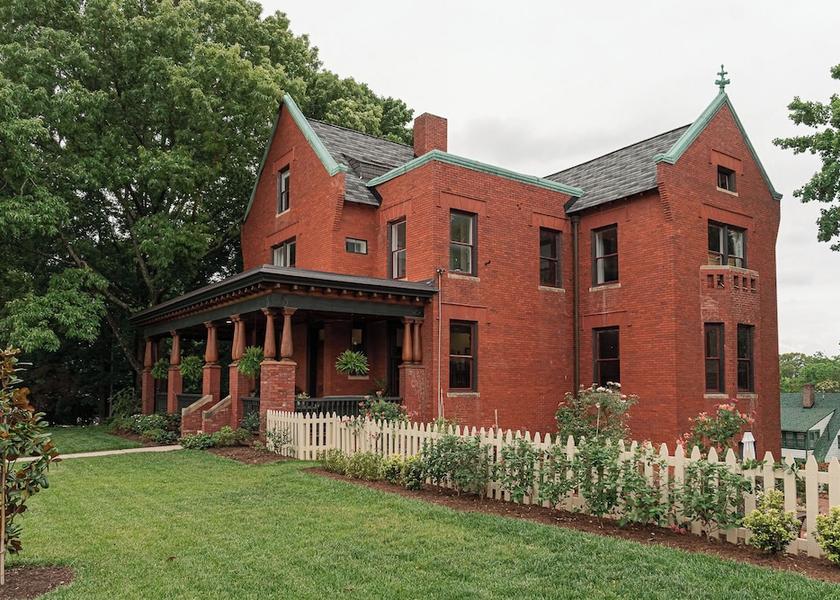 North Carolina Winston-Salem Exterior Detail