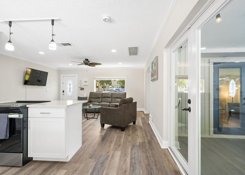 Florida Wilton Manors Interior Entrance