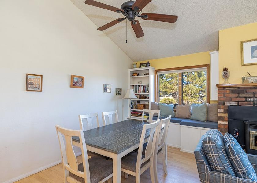 Arizona Flagstaff In-Room Dining