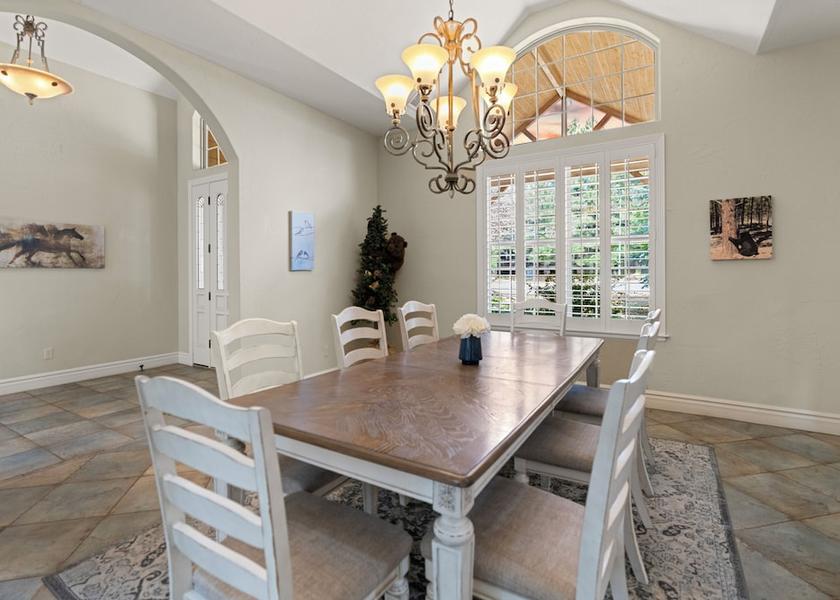 Arizona Flagstaff In-Room Dining