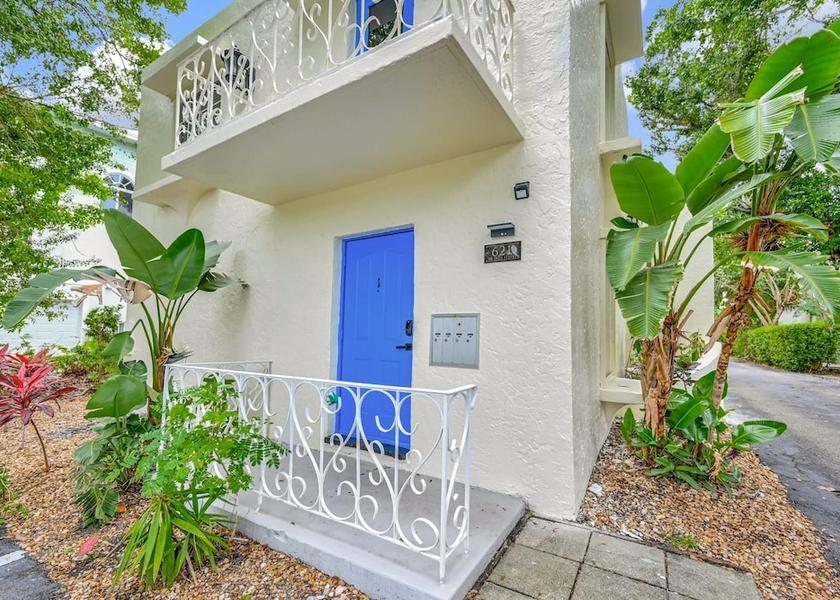 Florida Wilton Manors Room