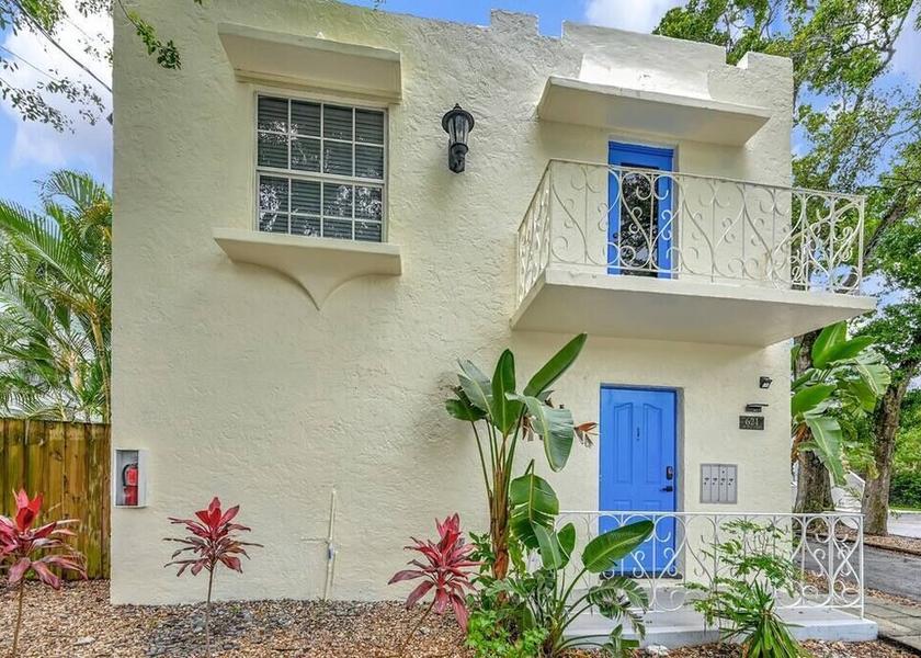 Florida Wilton Manors Room