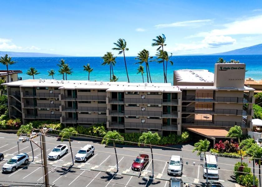 Hawaii Lahaina Property Grounds