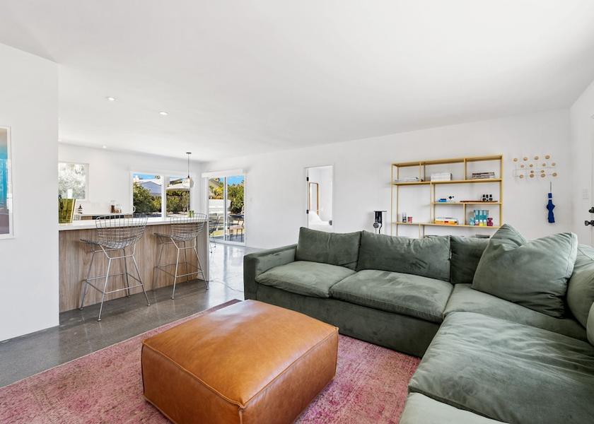 California Palm Springs Living Area