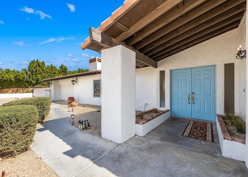 California Palm Springs Facade