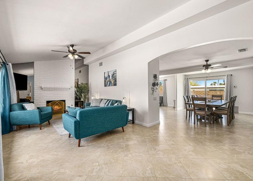 California Palm Springs Living Area