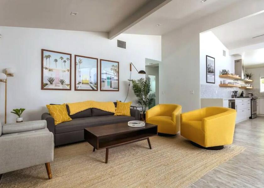 California Palm Springs Living Area