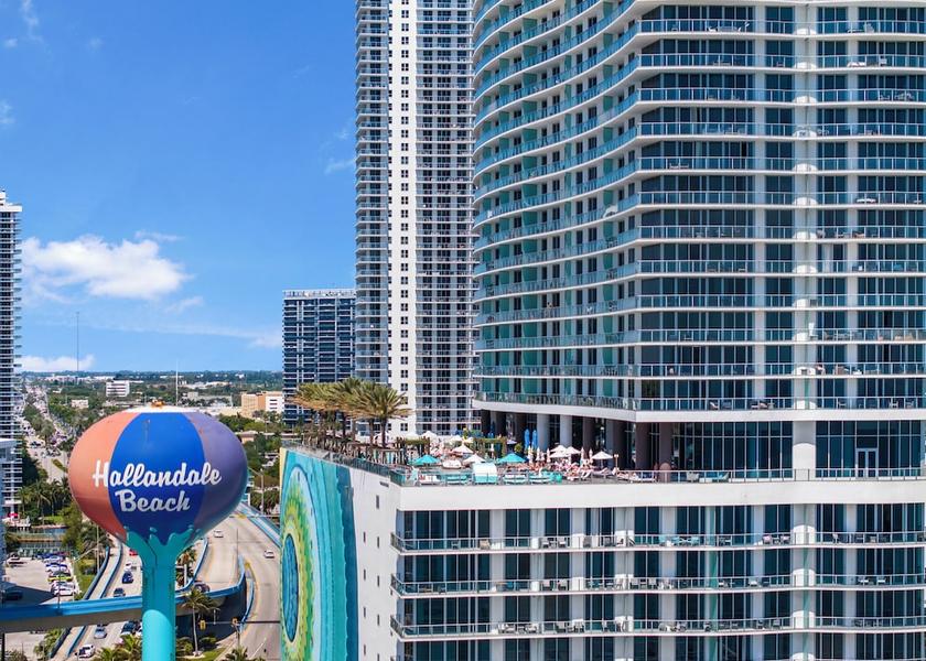 Florida Hollywood Facade