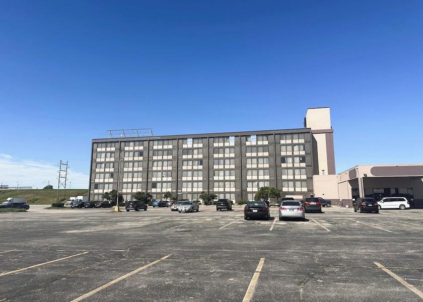 Iowa Cedar Rapids Facade