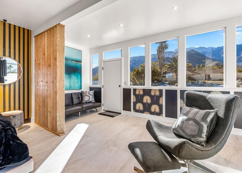 California Palm Springs Living Area