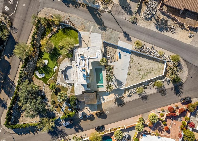 California Palm Springs Facade