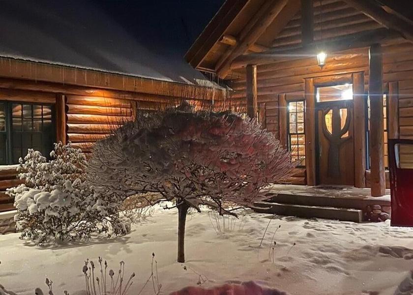 Wisconsin Hayward Exterior Detail