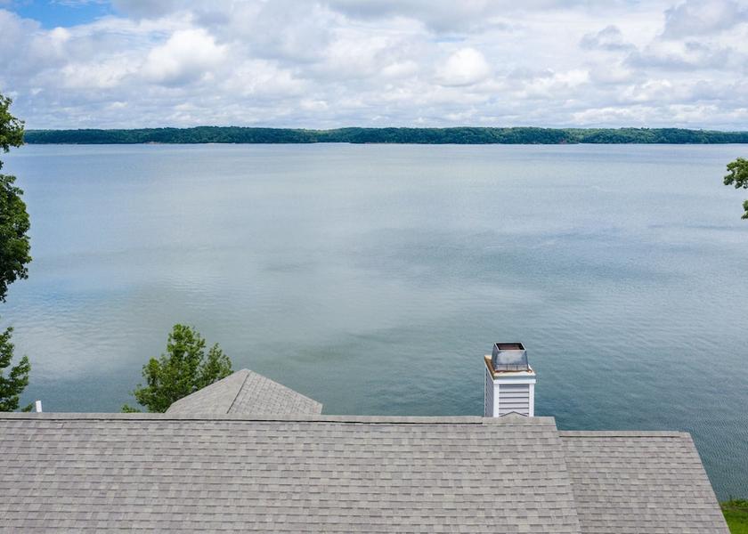 Kentucky Gilbertsville Property Grounds