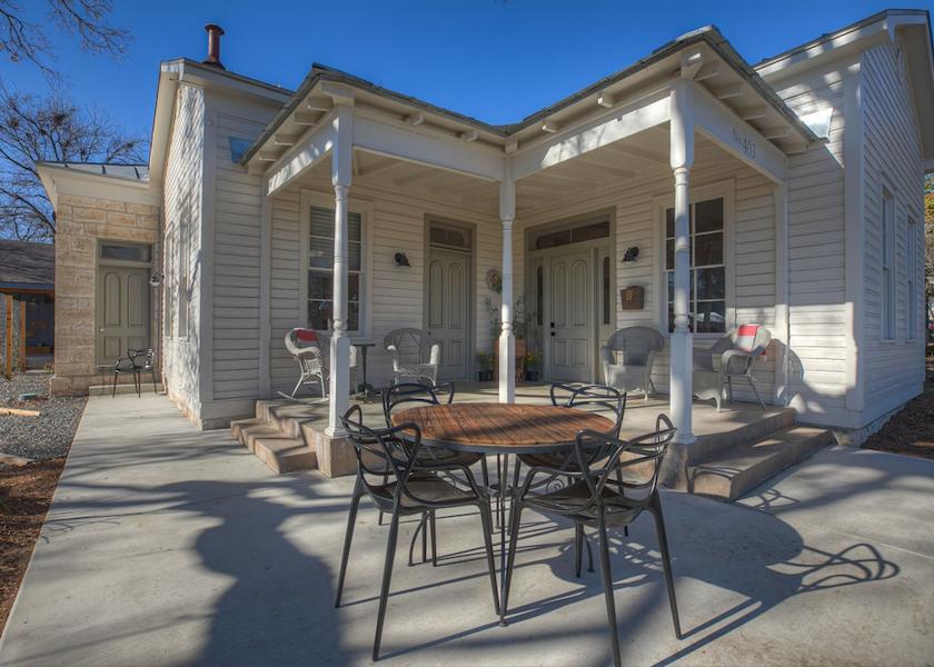 Virginia Fredericksburg Outdoor Dining