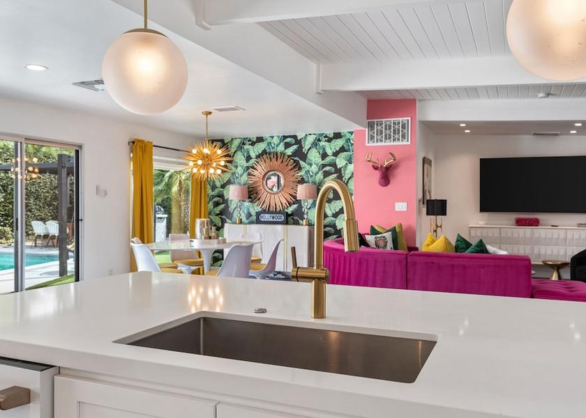 California Palm Springs Living Area