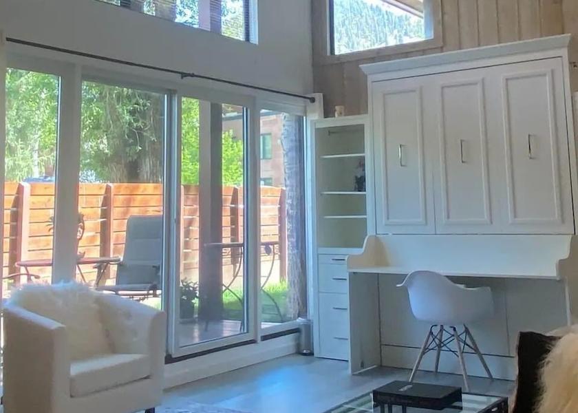 Colorado Aspen Living Area