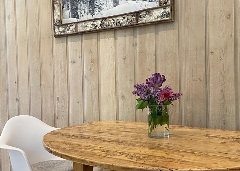 Colorado Aspen Living Area