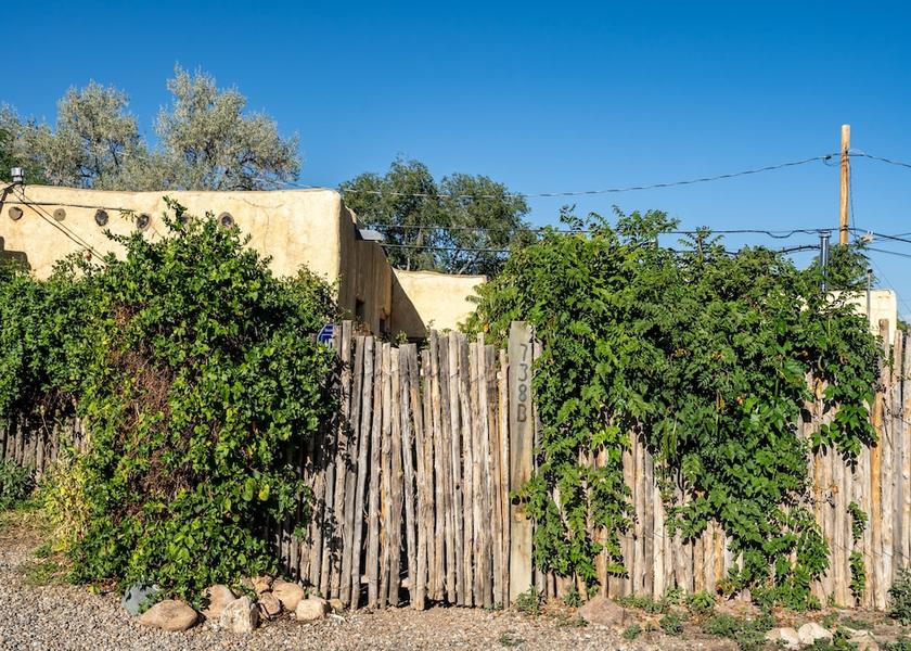 New Mexico Santa Fe Property Grounds