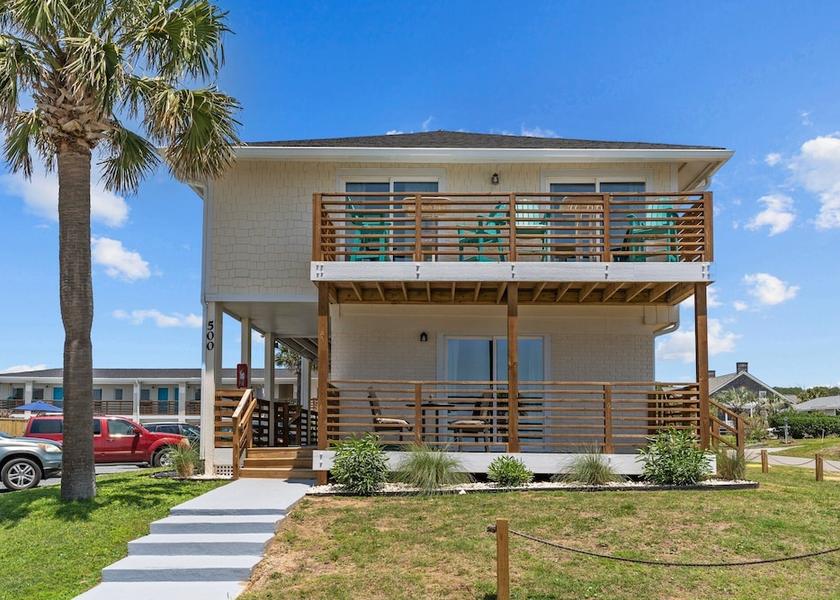 North Carolina Oak Island Exterior
