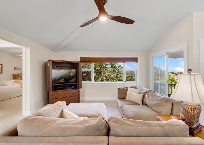 Hawaii Princeville Living Area