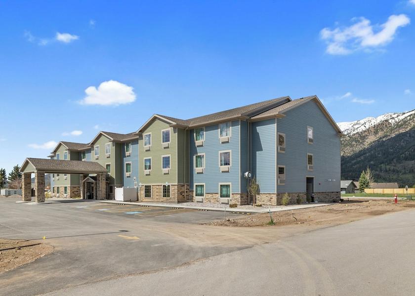 California Alpine Exterior Detail