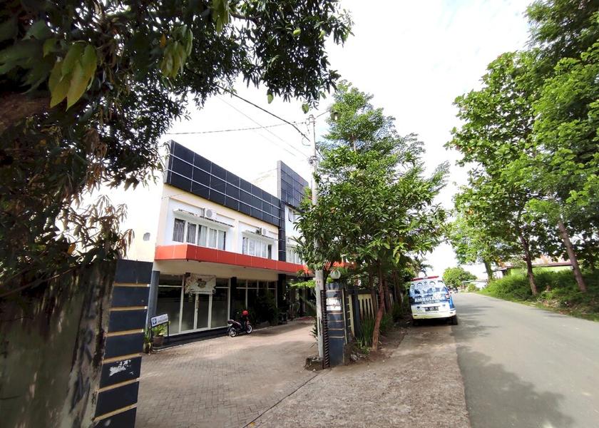  Kendari Facade