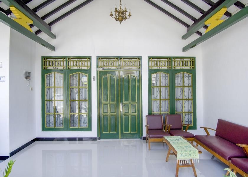 Special Region of Yogyakarta Sleman Lobby sitting area