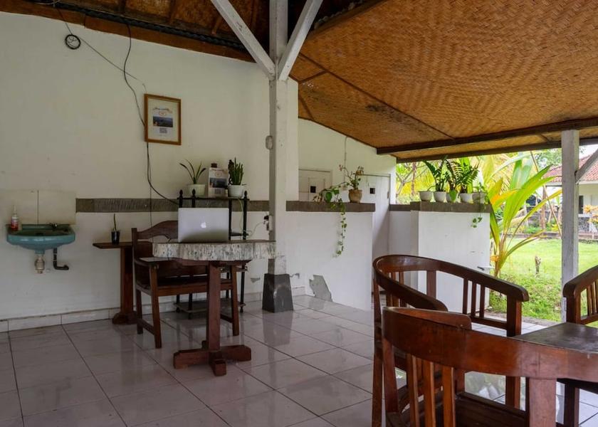 Bali Buleleng Reception