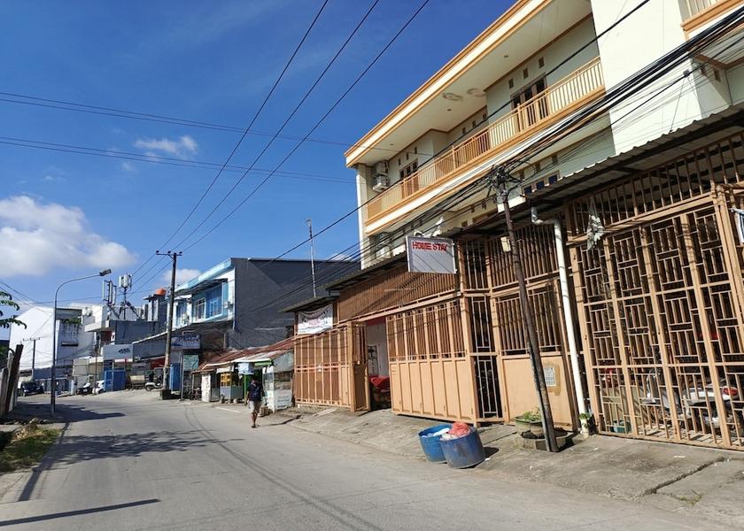  Kendari Exterior Detail